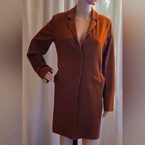 Women's Top size medium.